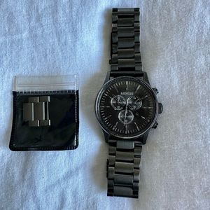 Nixon’s Sentry Chrono - Gunmetal - Men’s Watch